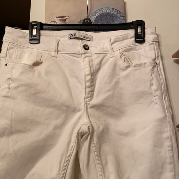 Zara jeans